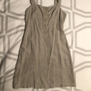 Urban outfitters summer dress with mid thigh slit. Size small